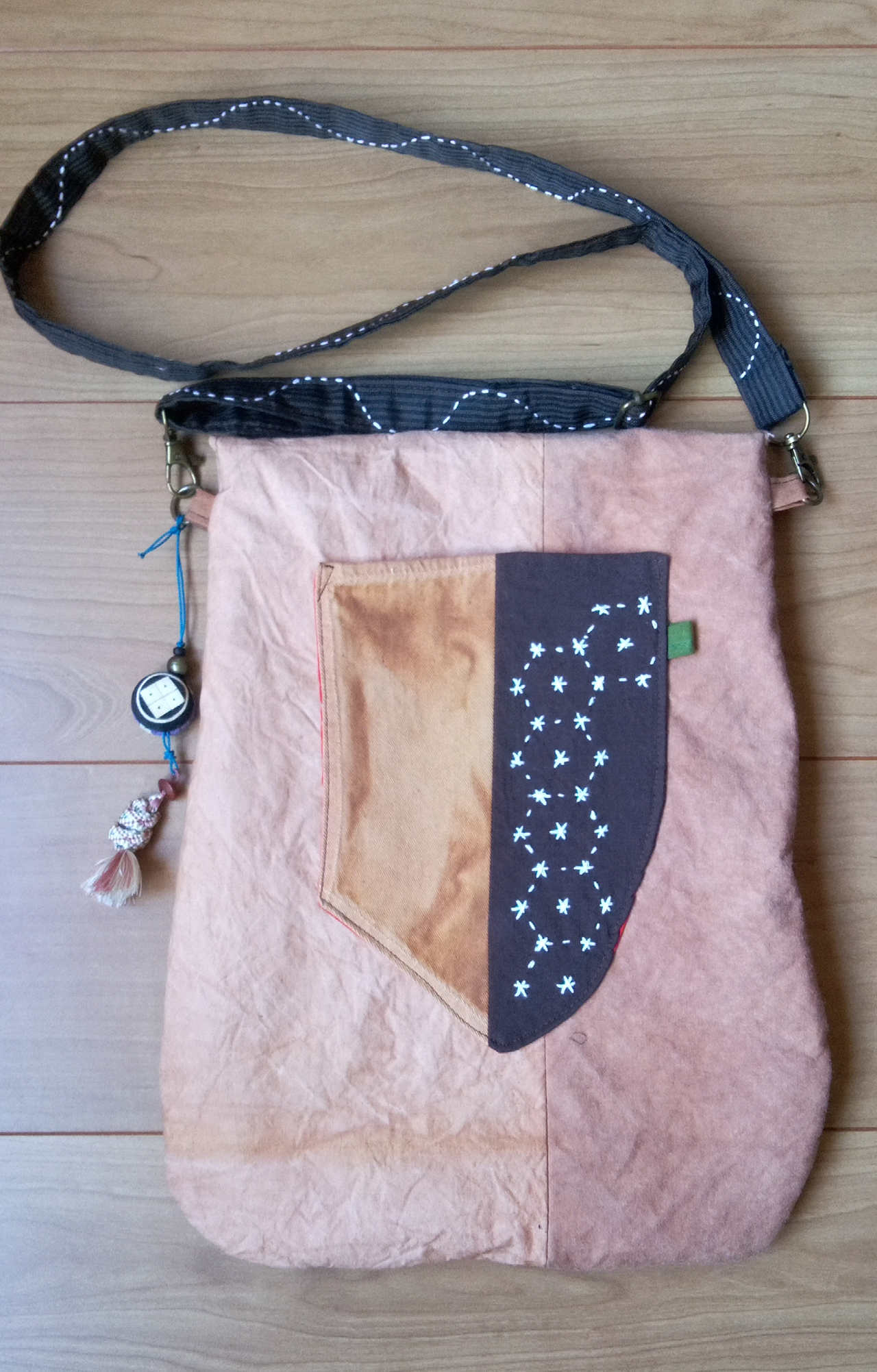 ぺったんこショルダーバック